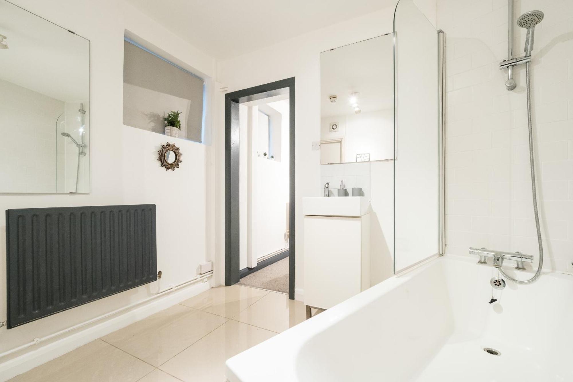 Spacious 6 Ensuite Bedroom House In Central London Londres Exterior foto